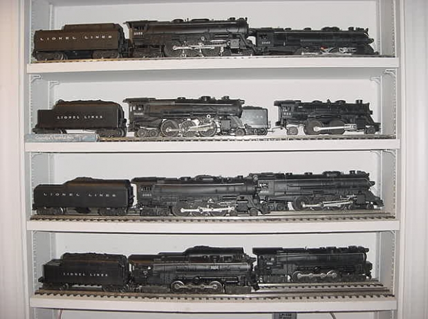some of my post-war lionel collection
